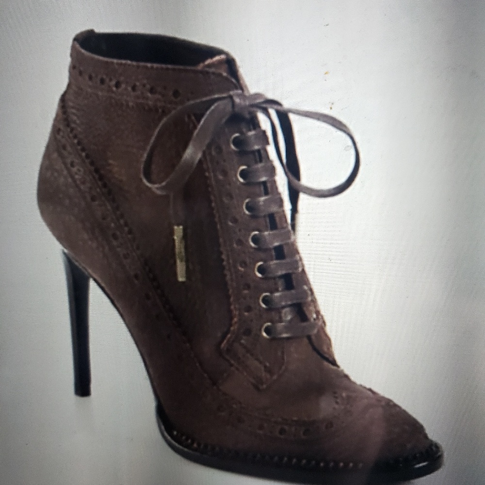 Burberry Brogue Gairloch Ankle Booties - Picture 8 of 8